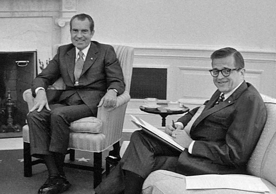 Watergate: Nixon, Skandal, dan Hancurnya Kepercayaan Amerika